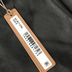 SKIMS FAUX LEATHER LEGGING